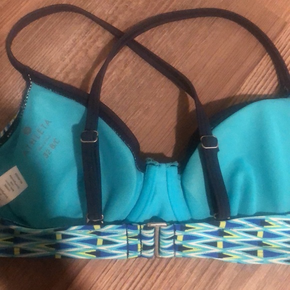 Athleta Bikini Swim Top - Picture 2 of 2